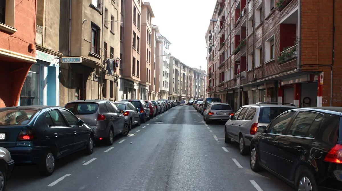 Esta primera fase mejorará
el tramo entre el inicio
de la vía y su confluencia
con la calle Itsasalde