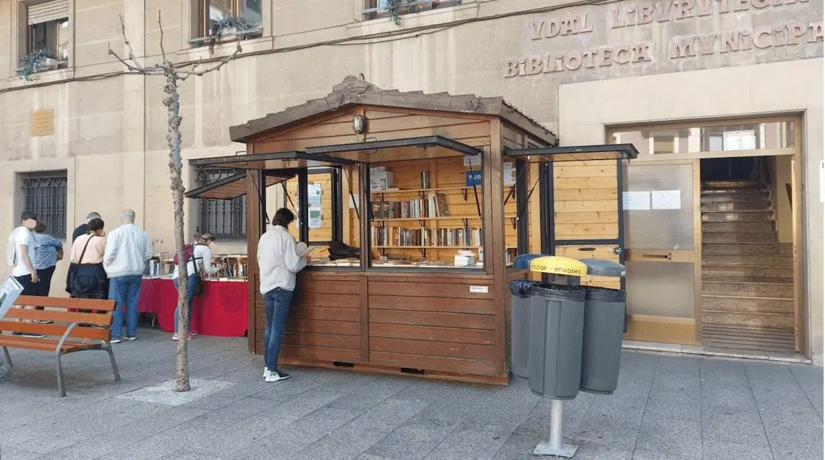 mercadillo-libro-usado-santurtzi