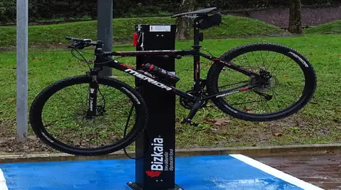 Además de reparaciones, permite también el lavado