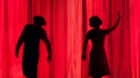 taller-teatro-mujer