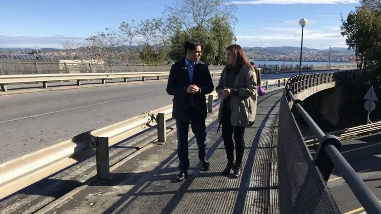 La Alcaldesa de Santurtzi, Aintzane Urkijo y el diputado de Desarrollo Econ&oacute;mico, Imanol Pradales