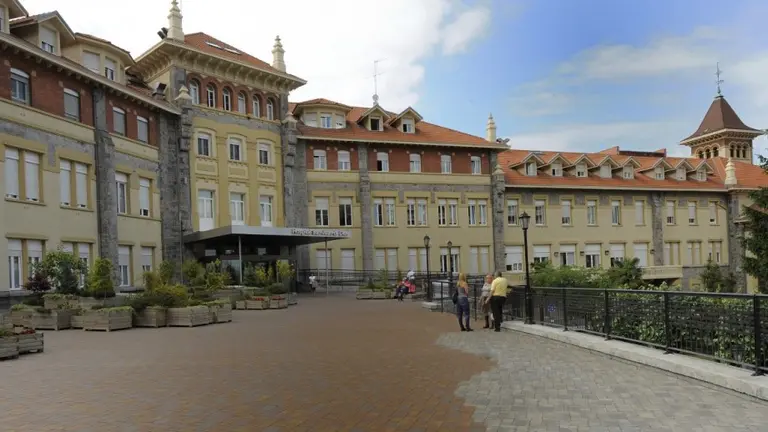 La recertificaci&oacute;n ha sido expedida por AENOR