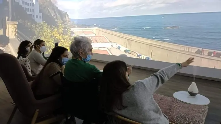 calasanz-aula-inmersiva.-mayores-santurtzi