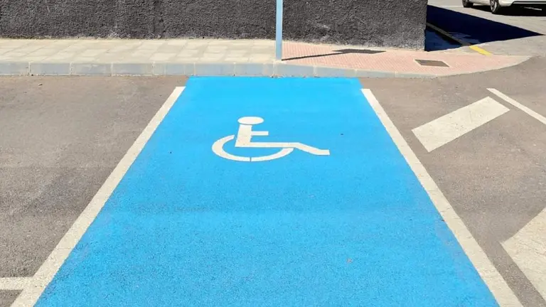 pse-santurtzi-aparcamiento-movilidad-reducida