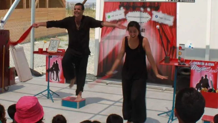 espectaculo-magia-santurtzi-ayuda-valencia